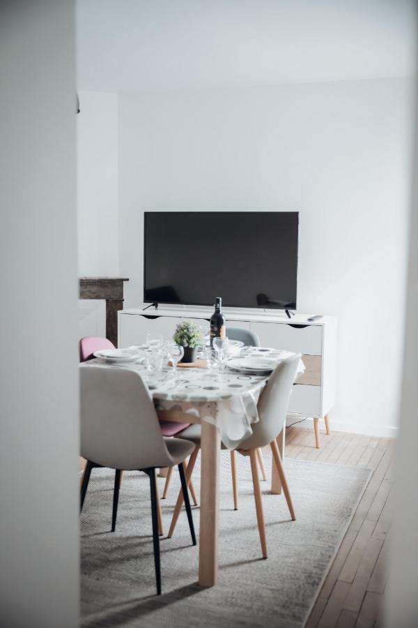 Appartement Neuf, Moderne Et Confortable! Ernée المظهر الخارجي الصورة