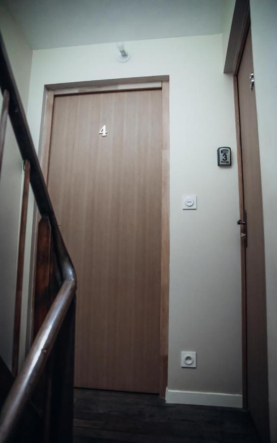 Appartement Neuf, Moderne Et Confortable! Ernée المظهر الخارجي الصورة