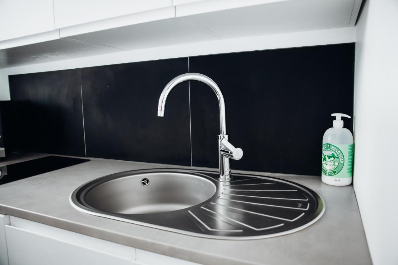 Appartement Neuf, Moderne Et Confortable! Ernée المظهر الخارجي الصورة